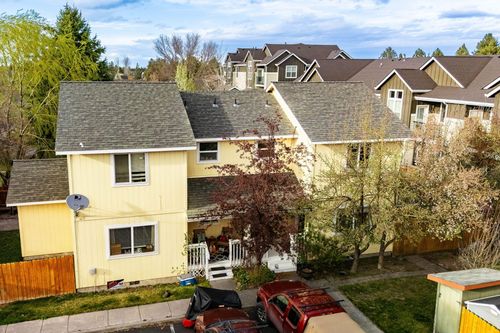 2044 Full Moon Dr, Bend, OR, 97701-6339 | Card Image