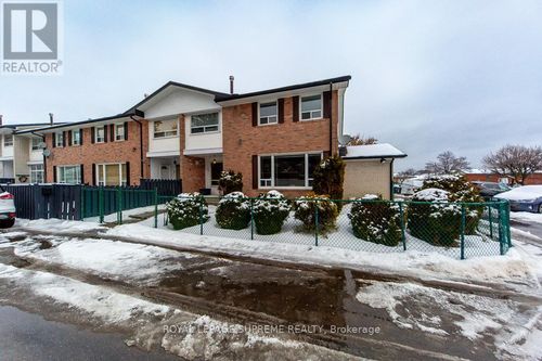 1-61 Ardglen Dr, Brampton, ON, L6W1V1 | Card Image