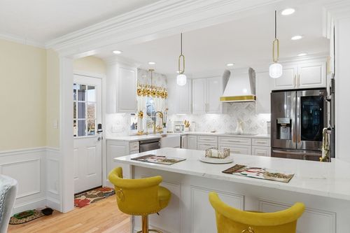 17 Cunniff Ave, Milford, MA, 01757-2204 | Card Image