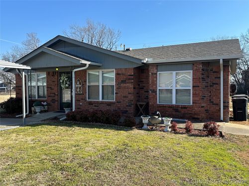 507 S 2nd Street, Morris, OK, 74445 | Card Image