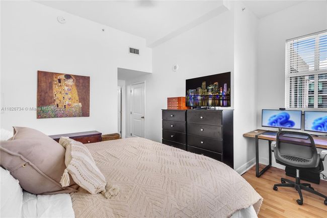 APT-2401 - 1250 S Miami Ave, Condo with 2 bedrooms, 2 bathrooms and null parking in Miami FL | Image 15