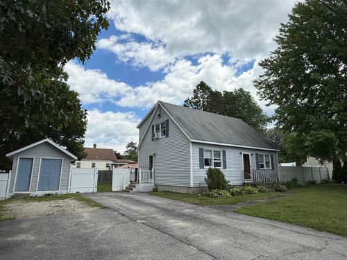 7 Willow St, Allenstown, NH, 03275-1920 | Card Image