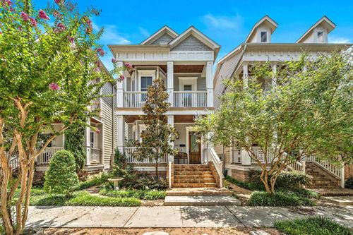 a-218 E 27th St, Houston, TX, 77008-2849 | Card Image