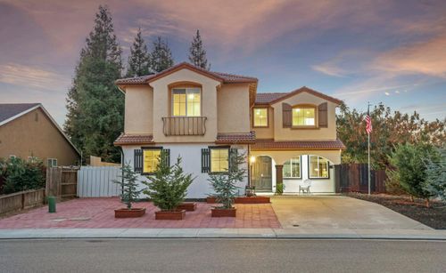 1725 Luna Bella Lane, Manteca, CA, 95337 | Card Image