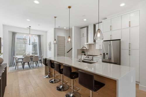 3905 Emory Peak Pass, Austin, TX, 78731-4403 | Card Image