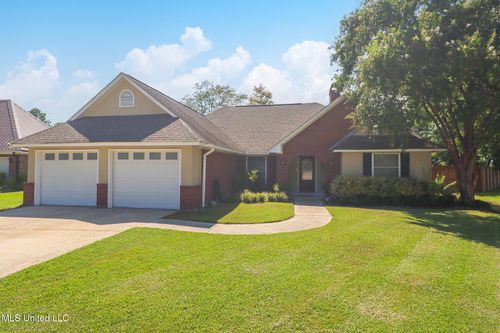 5010 Live Oak Dr, Long Beach, MS, 39560-3709 | Card Image