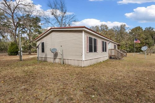 12290 85th Ave, CHIEFLAND, FL, 32626-7875 | Card Image