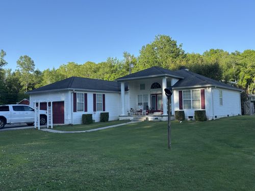 206 Dreaden St, Waverly, TN, 37185-1898 | Card Image