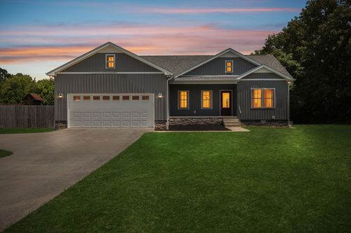 136 Blue Moon Rd, Dickson, TN, 37055-3553 | Card Image