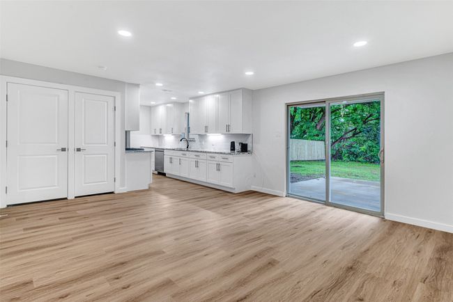 1412 Timberlake Cir, House other with 3 bedrooms, 2 bathrooms and null parking in Richardson TX | Image 25