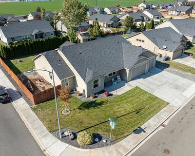 2610 Madrona Loop, Home with 5 bedrooms, 2 bathrooms and null parking in West Richland WA | Image 2