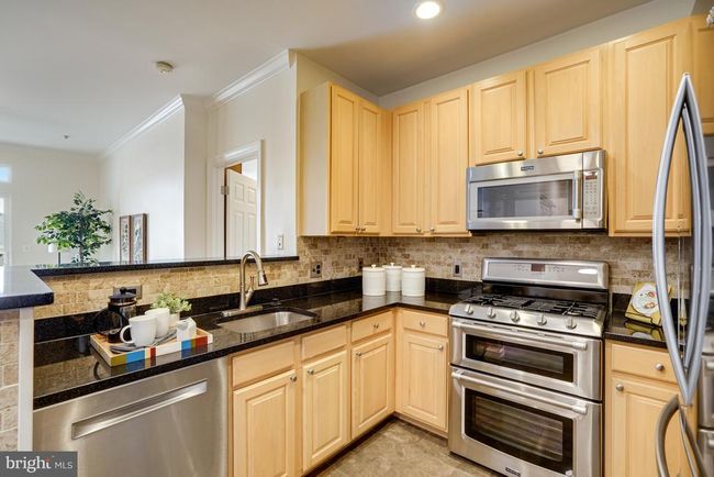 2-415 - 2321 25 Th St S, Condo with 2 bedrooms, 2 bathrooms and null parking in ARLINGTON VA | Image 4
