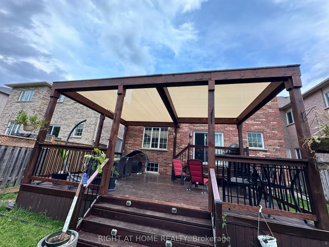 110 Dells Cres, House other with 4 bedrooms, 3 bathrooms and 2 parking in Brampton ON | Image 19