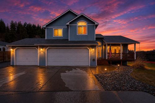 17904 E 11th Ave, Greenacres, WA, 99016 | Card Image