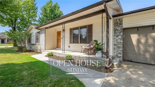 2065 Chapman Ln, Pea Ridge, AR, 72751-2025 | Card Image