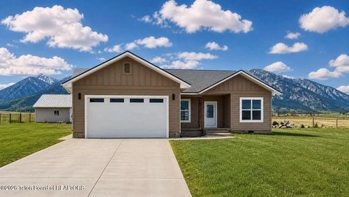 626 Little Greys Loop, Freedom, WY, 83120 | Card Image