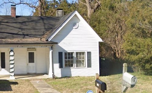 b-913 N Maple St, Murfreesboro, TN, 37130-2593 | Card Image