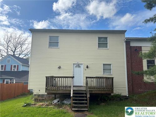 10-4033 W Grant St, Slatedale, PA, 18079-2130 | Card Image