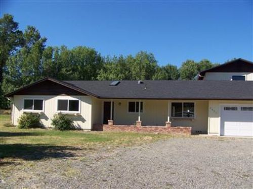 2453 Stringer Gap Road, Grants Pass, OR, 97526 | Card Image