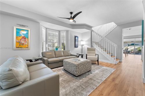 129 Farmingdale Dr, Jupiter, FL, 33458-3003 | Card Image