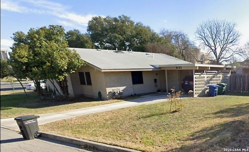 8426 Laurelhurst Dr, San Antonio, TX, 78209-2016 | Card Image