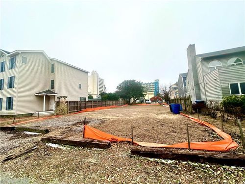 114 58th St, Virginia Beach, VA, 23451-2202 | Card Image