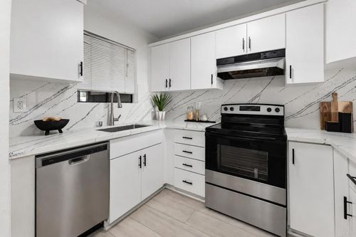21-5580 Lake Park Way, La Mesa, CA, 91942-1601 | Card Image