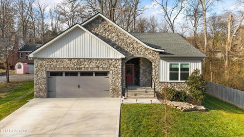 4207 Barbara Dr, Knoxville, TN, 37918-4310 | Card Image