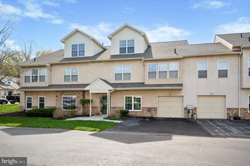 2-2 Patterson Ave, Norristown, PA, 19401-6514 | Card Image
