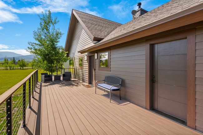 100 N Low Bench Rd, House other with 3 bedrooms, 2 bathrooms and null parking in Gallatin Gateway MT | Image 32
