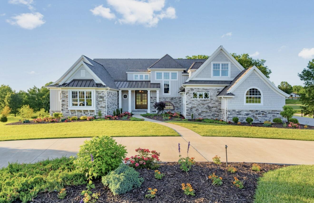 Dunrobin St, Springfield, MO 65809