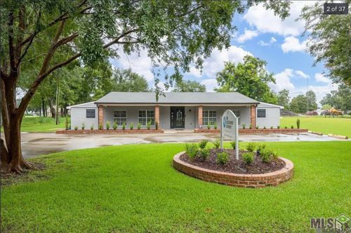 7427 Highway 1 S, Donaldsonville, LA, 70346-8406 | Card Image