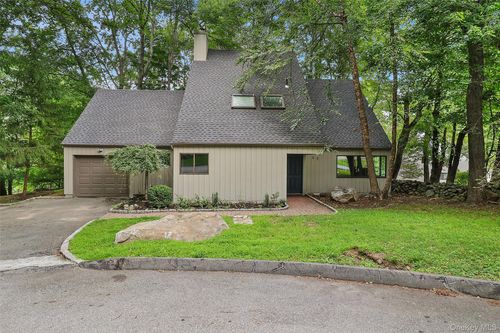 69 Mitchell Rd, Somers, NY, 10589-1801 | Card Image