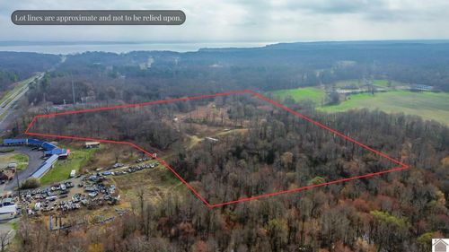 000 Us Highway 62, Gilbertsville, KY, 42044 | Card Image