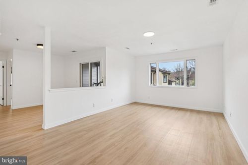 1304 Sayre Dr, PRINCETON, NJ, 08540-5830 | Card Image