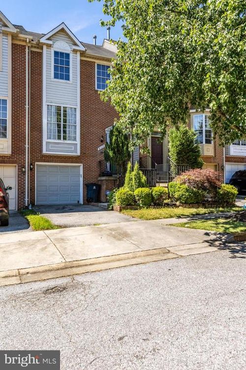 8329 Founders Woods Way, FORT WASHINGTON, MD, 20744-4784 | Card Image