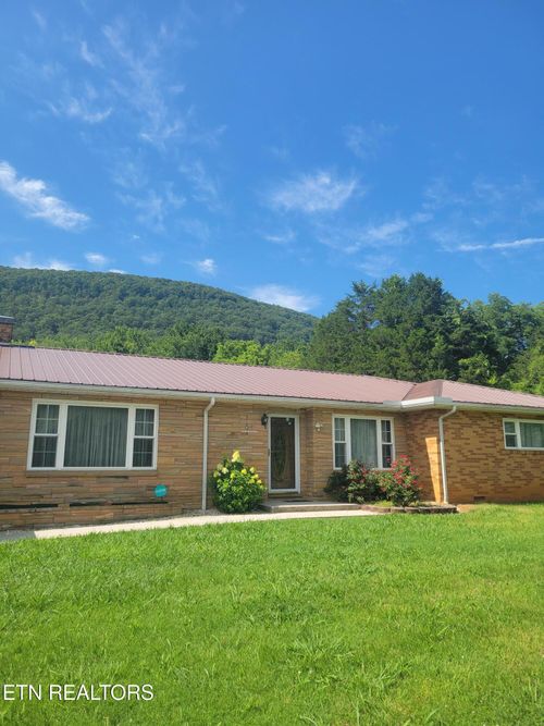 132 Ridgecrest Rd, Harriman, TN, 37748 | Card Image