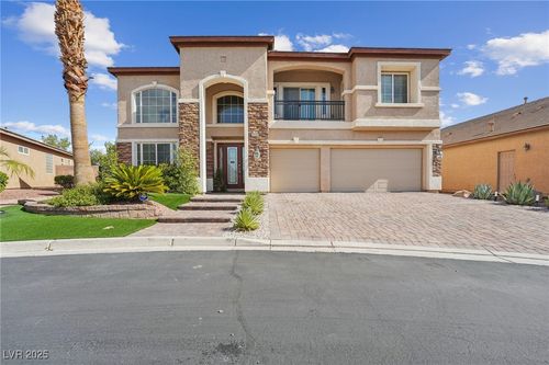 7112 Rancho De Taos Ct, Las Vegas, NV, 89130-1011 | Card Image