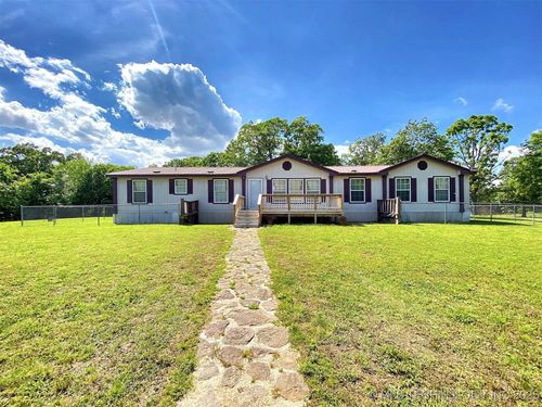 467200 E 773 Rd, Stilwell, OK, 74960-6045 | Card Image