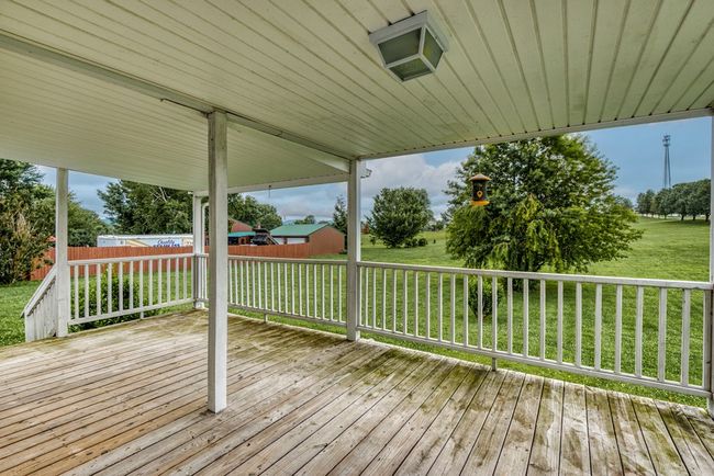 12397 Prices Bridge Rd, House other with 3 bedrooms, 2 bathrooms and null parking in Glade Spring VA | Image 5