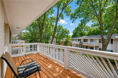 7-1990 Wellbourne Dr Ne, Atlanta, GA, 30324-4953 | Card Image