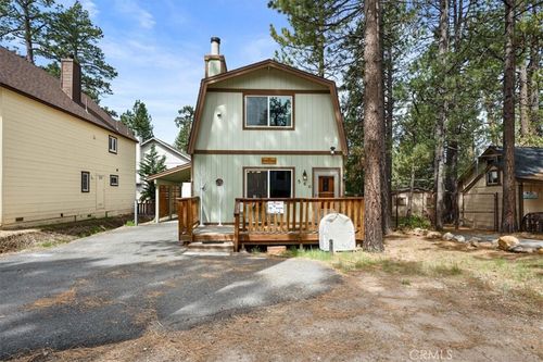 560 Lakewood Ln, Big Bear Lake, CA, 92315 | Card Image