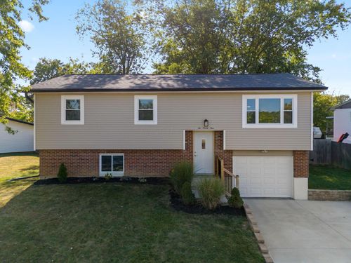 299 Lombard Rd, Columbus, OH, 43228-1931 | Card Image