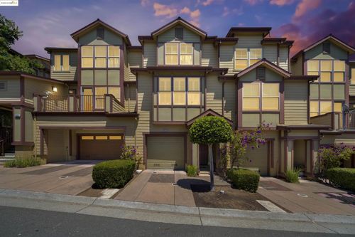 6019 Old Quarry Loop, Oakland, CA, 94605-3375 | Card Image