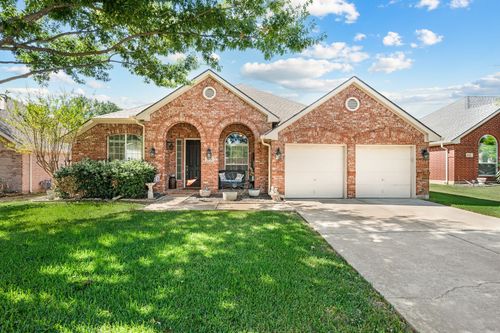 2632 Morgan Ann Avenue, Mansfield, TX, 76063 | Card Image
