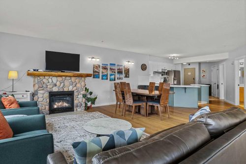 208-1160 Railway Ave, Canmore, AB, T1W1P4 | Card Image