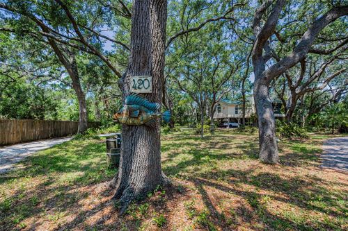 420 Hanby St, CRYSTAL BEACH, FL, 34681 | Card Image