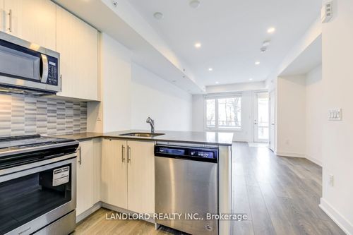 17-3483 Widdicombe Way, Mississauga, ON, L5L0B8 | Card Image