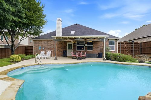 1140 Whispering Trail Cir, Lewisville, TX, 75067-5450 | Card Image