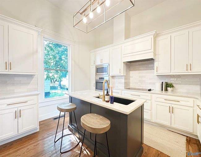 446 Jackson St Se, House other with 5 bedrooms, 3 bathrooms and null parking in Decatur AL | Image 6